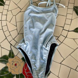 Jolyn Gavin 2 size 30 suit